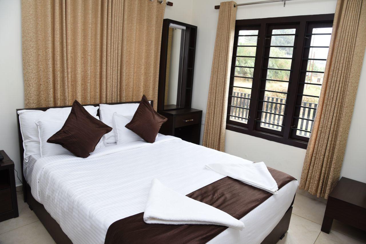 Albisville Hilltop Mansion Ooty Extérieur photo