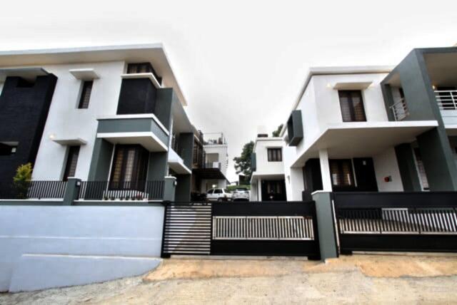 Albisville Hilltop Mansion Ooty Extérieur photo