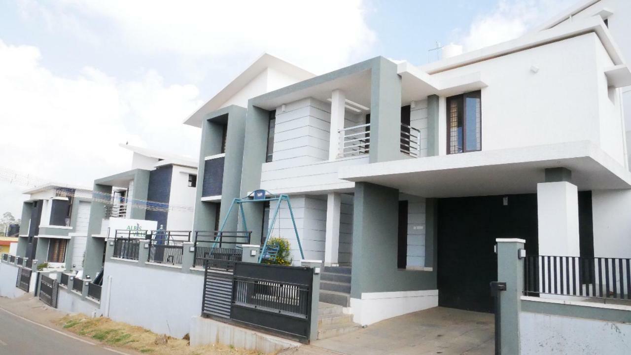 Albisville Hilltop Mansion Ooty Extérieur photo